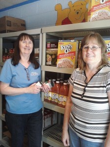 foodpantry-ruth-cindy